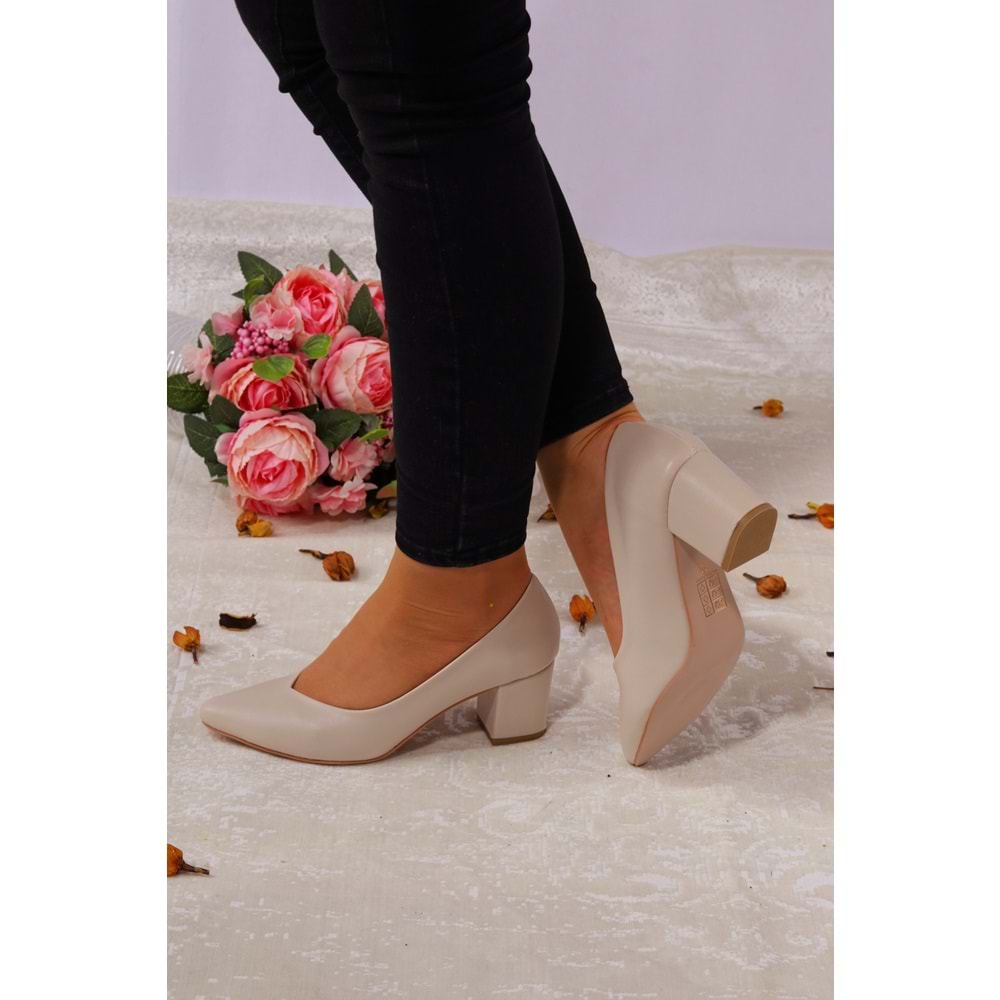 Konfores 923 Bayan Kalın Topuklu Stiletto Ayakkabı - NKT00923-BEJ-40