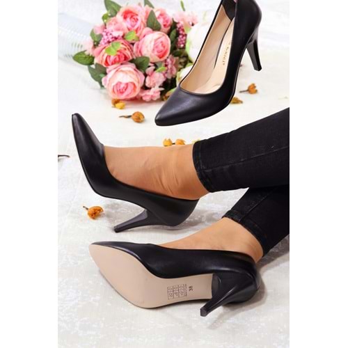 Konfores 921 Bayan Stiletto İnce Topuk Ayakkabı