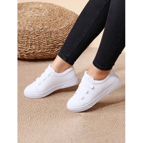 Konfores 1010 Bayan Sneakers Bantlı Ayakkabı
