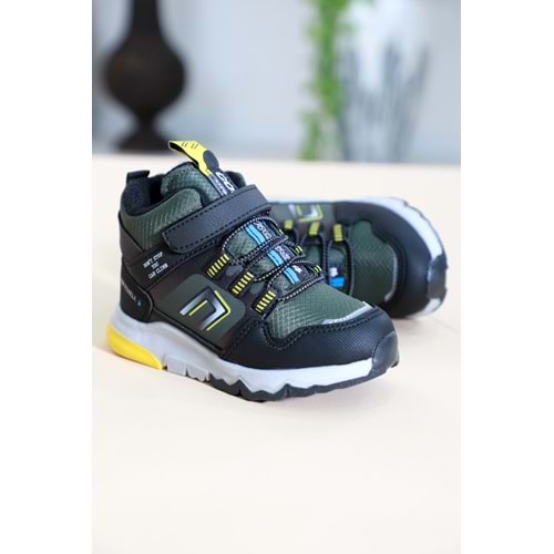 Kidessa 1471 Anatomik Tabanlı Soft Shell Çocuk Spor Bot